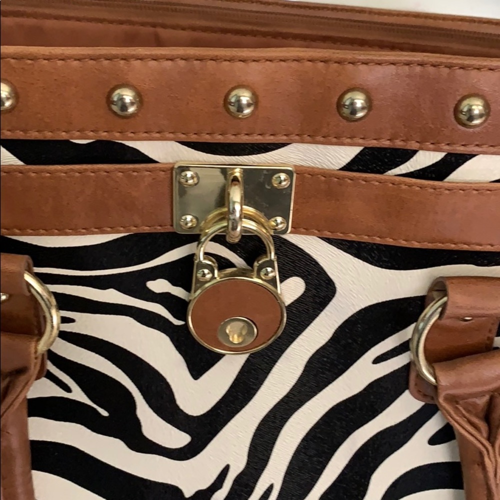 Zebra Print Bag - Picture 3 of 3